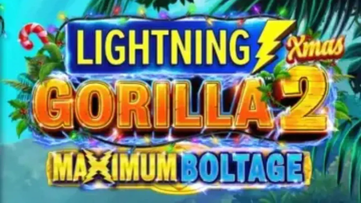 Makulay na tema ng Lightning Gorilla 2 Xmas slot na may mga hayop sa gubat at dekorasyong Pasko.